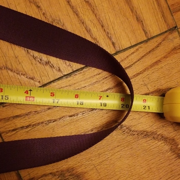 Lululemon Crossbody Lightweight Bag  in Purple - Picture 5 of 9